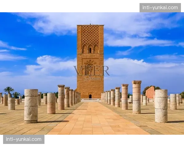 摩洛哥新帅敲定中场四人组主力，阿米拉巴特领衔战术轮换体系